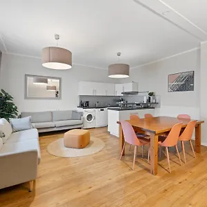 Appartement Primeflats - Big Family Schoeneberg, Berlijn